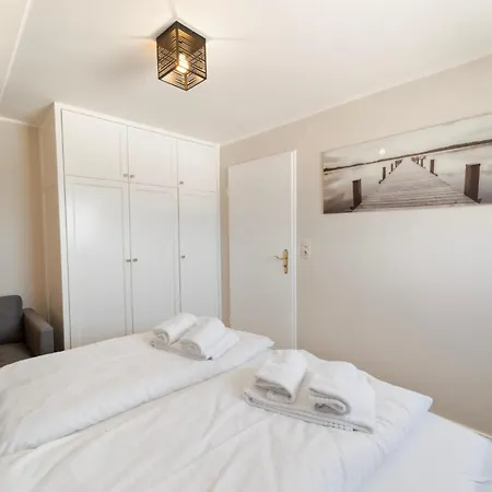 Steinburg - Duenenstr 6, App 5 Веннингштедт